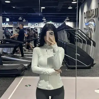 程磊云